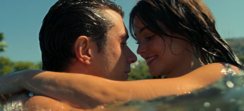 Cena do filme A Casa de Verão - Crítica Querofilme