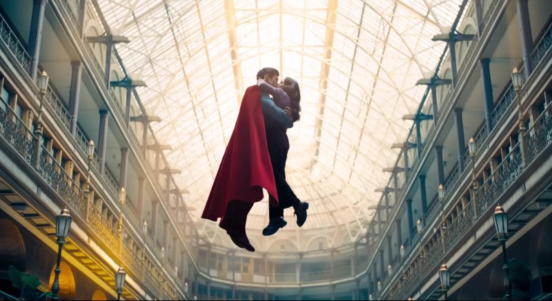 Cena do filme Superman - Crítica Querofilme